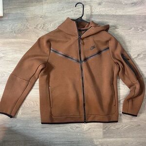 Boys' Big Kids' Nike Sportswear Nike Tech Fleece Full-Zip Hoodie